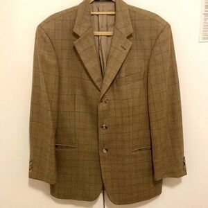 Hugo Boss for Saks Fifth Avenue Cashmere Blend Mens Light Brown Jacket. Size 38S